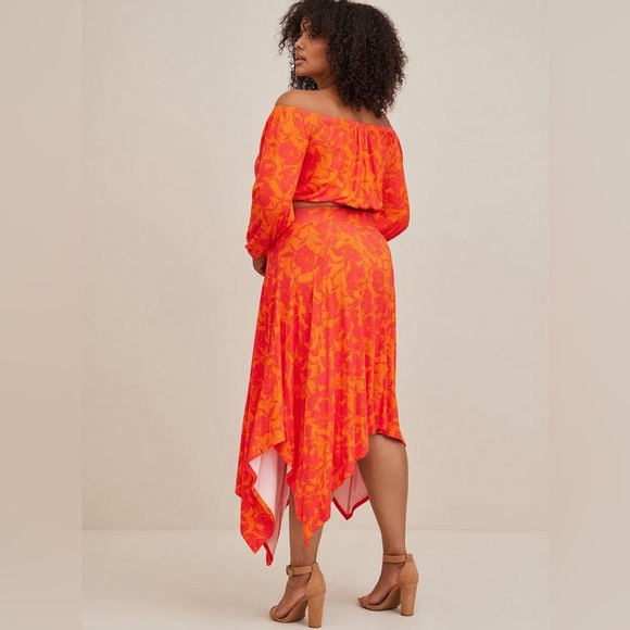 Torrid Handkerchief Hem Super Soft Floral Orange Maxi Skirt - size 0 - Picture 5 of 8